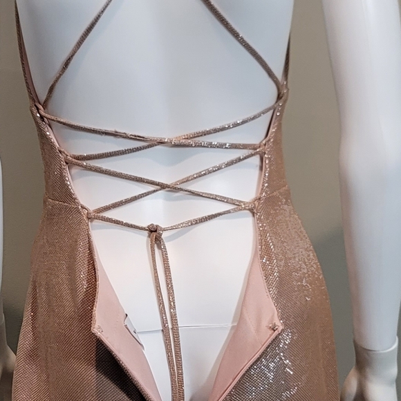 NWT Faviana Glamour Rose Gold Mermiad V-neck Spaghetti Strap Formal Dress Size 8 - Picture 10 of 14